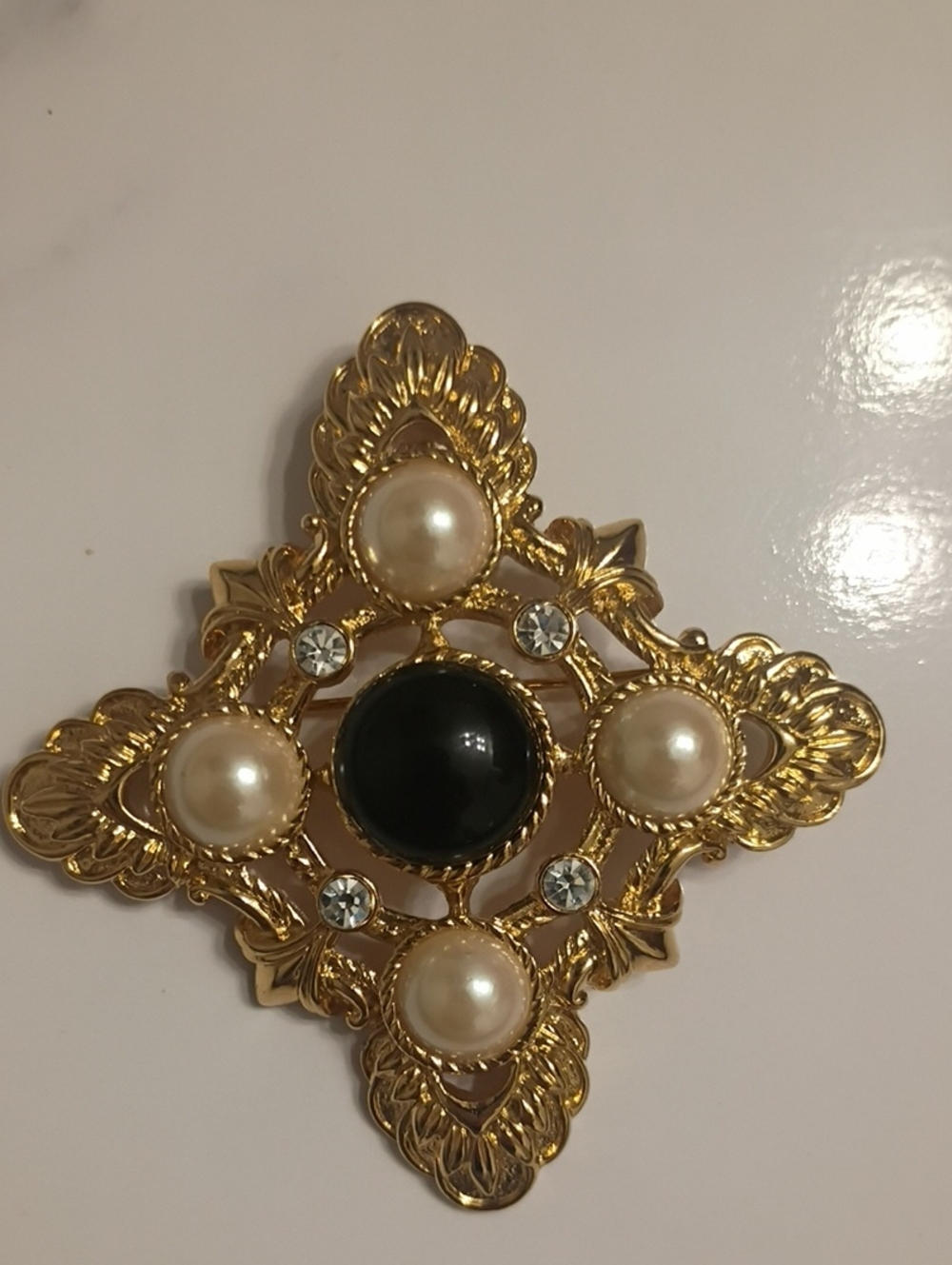 KJL For Avon Gold-Tone Cross Brooch Pendant Maltese Kenneth Jay Lane